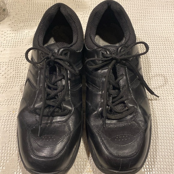 Bio Fit Orth Feet Black Leather Sneakers, Size 13 Wide. - Picture 1 of 9